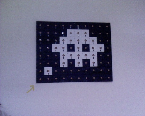 FDD 스페이스 인베이더 장식