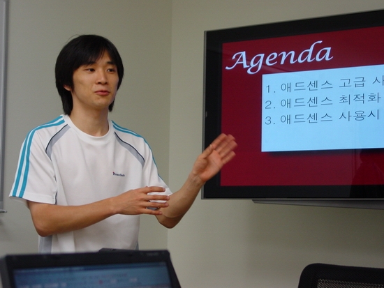 '구글 비공식 블로그' 운영자 hoogle님.