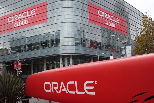 oracle-openworld-oracle-cloud-signs