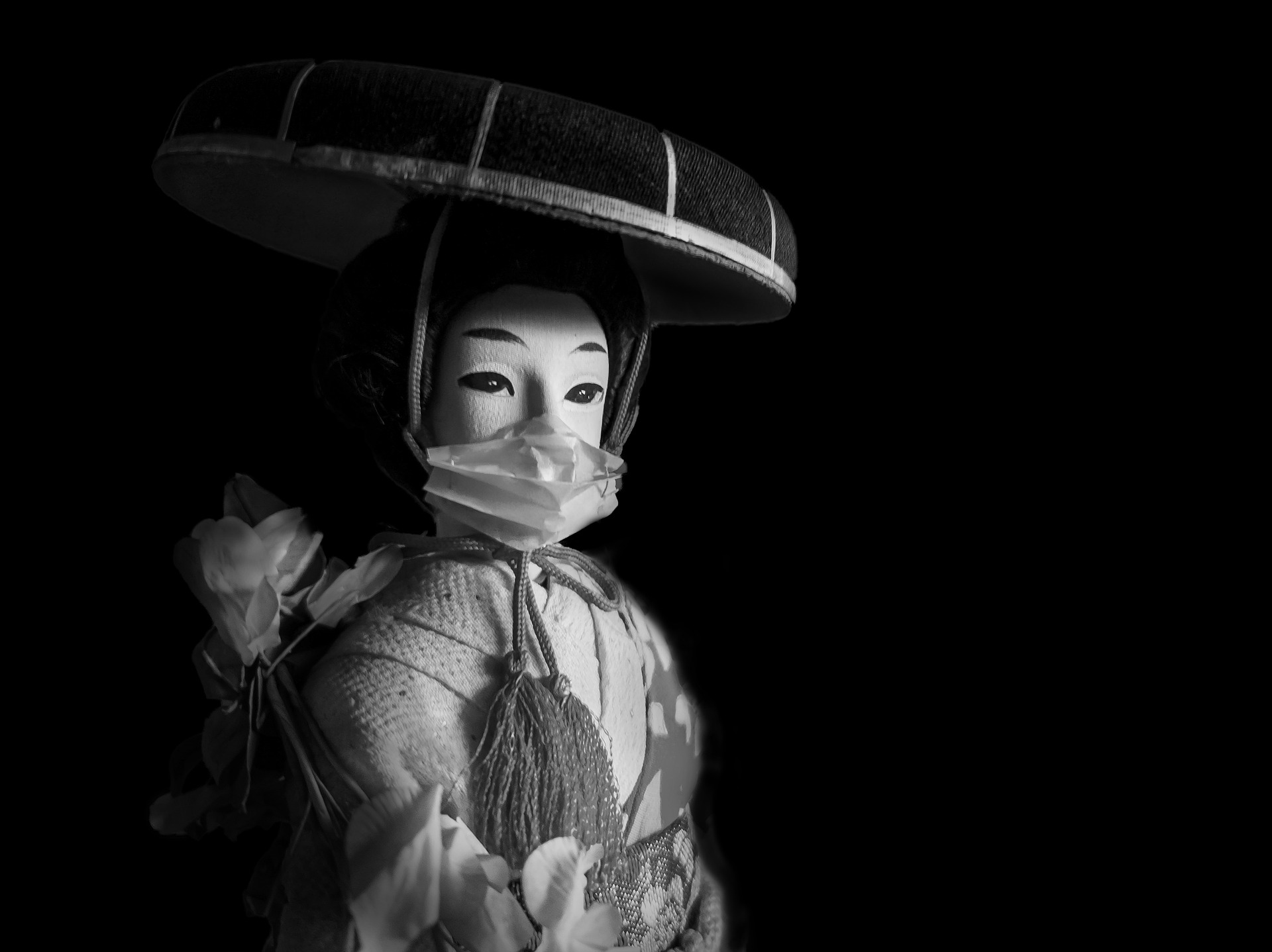 ▲  마스크를 쓴 일본 인형 (픽사베이 제공)