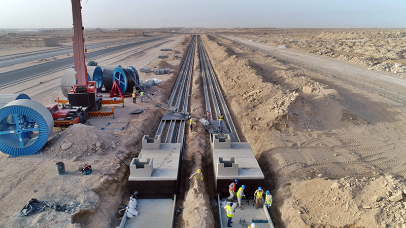 ▲ 대한전선이 1436억원 규모의 카타르 퍼실리티-E 송전 시스템 확충 턴키 공사를 수주했다고 밝혔다. 사진은 쿠웨이트 전력망 구축 현장.(사진=대한전선)