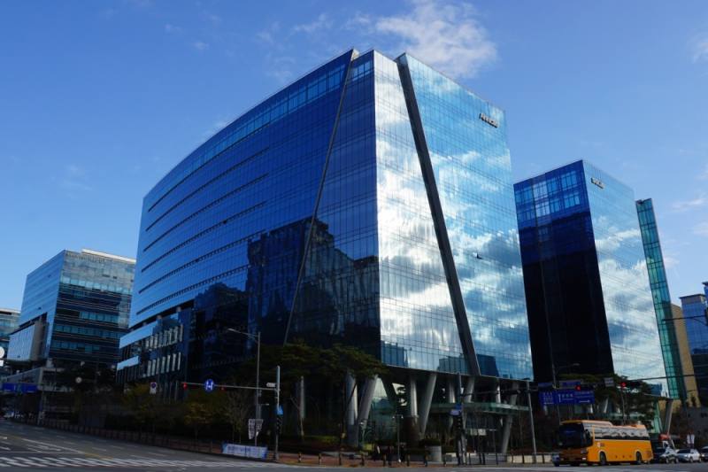 ▲ 경기도 성남시 판교테크노밸리에 위치한 안랩 사옥.(사진=안랩)