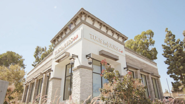  CJ푸드빌의 뚜레쥬르가 북미 사업에서 중요한 분기점을 맞이한 가운데 CJ그룹이 CJ푸드빌 신임 대표에 대한 조기 인사를 단행했다. 뚜레쥬르 미국 세리토스점 전경. /사진 제공=CJ푸드빌 