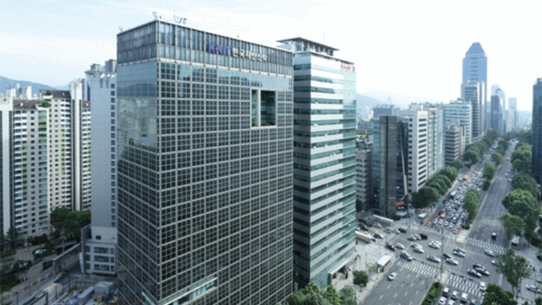 엠디엠 본사가 위치한 서울 역삼동 카이트타워 /사진 제공=엠디엠