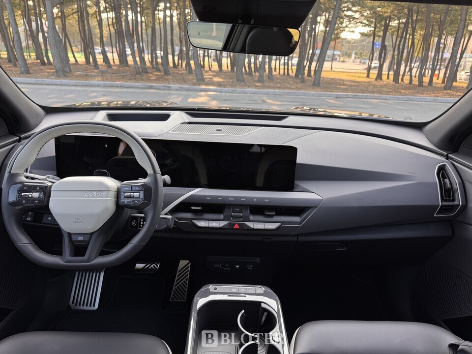 기아 EV5 GT라인 실내/사진=조재환 기자