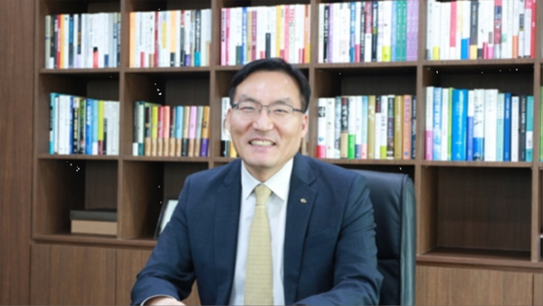 이현승 차기 금융투자협회장 후보(전 KB자산운용 대표이사) /사진=KB자산운용 