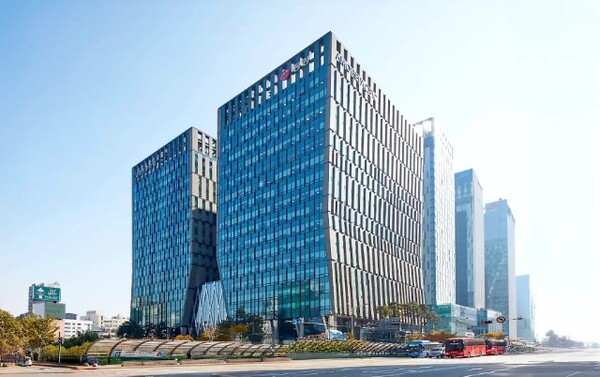 서울 종로구 소재 시그니쳐타워 전경./사진=이지스자산운용