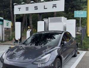 [단독] SK일렉링크, '고속도로 테슬라 NACS' 충전소 구축 - 뉴스 썸네일 이미지