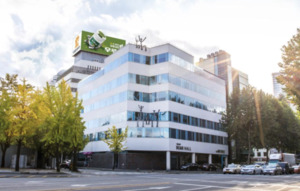 [단독] 대웅제약, 오너3세 움직인다...디지털헬스케어 인수 검토 - 뉴스 썸네일 이미지