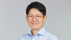 강성부 승부수 통했다...첫 블라인드펀드 '5000억' 대기록 [넘버스] - 뉴스 썸네일 이미지