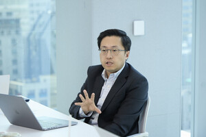 "검색 넘어 직접 행동한다"...SKT, 실행형 '모두의 AI' 전략 시동 - 뉴스 썸네일 이미지